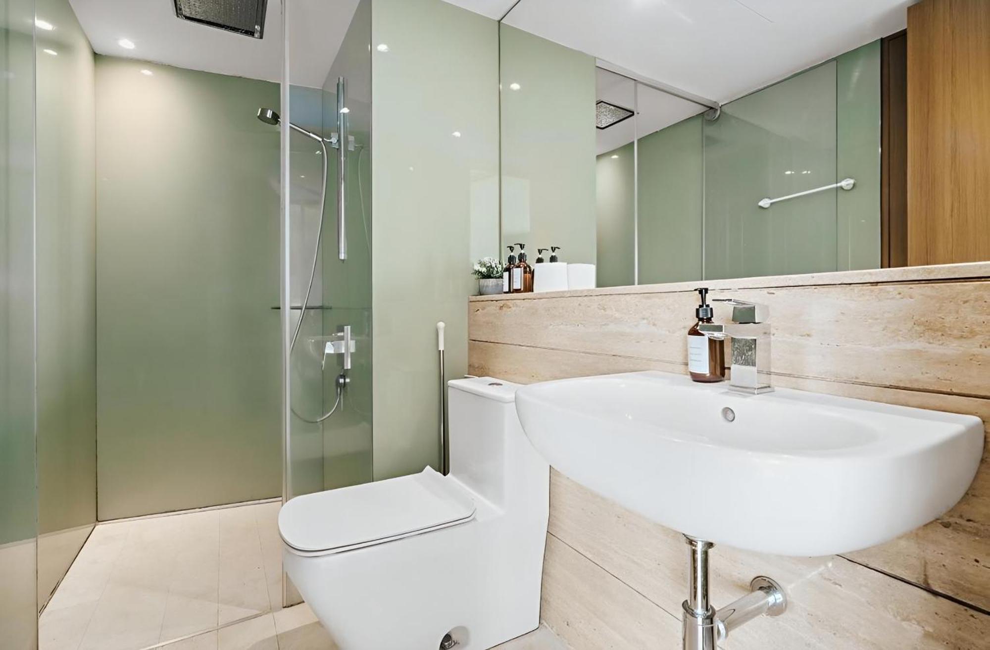 Vortex Hotel Suites Klcc At Kuala Lumpur City Center Bagian luar foto
